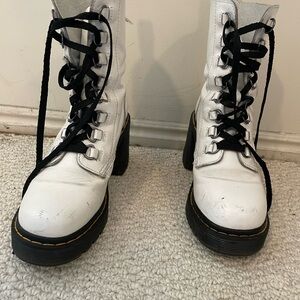 Dr. Marten Chesney - White Lace-Up Boots
